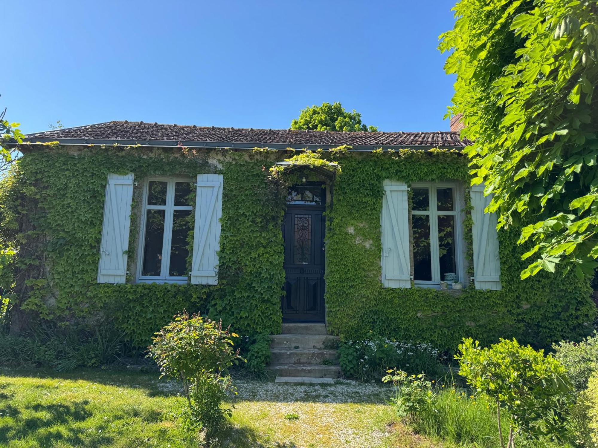 Cottage-Saint Laurent Sur Sevre Exteriör bild